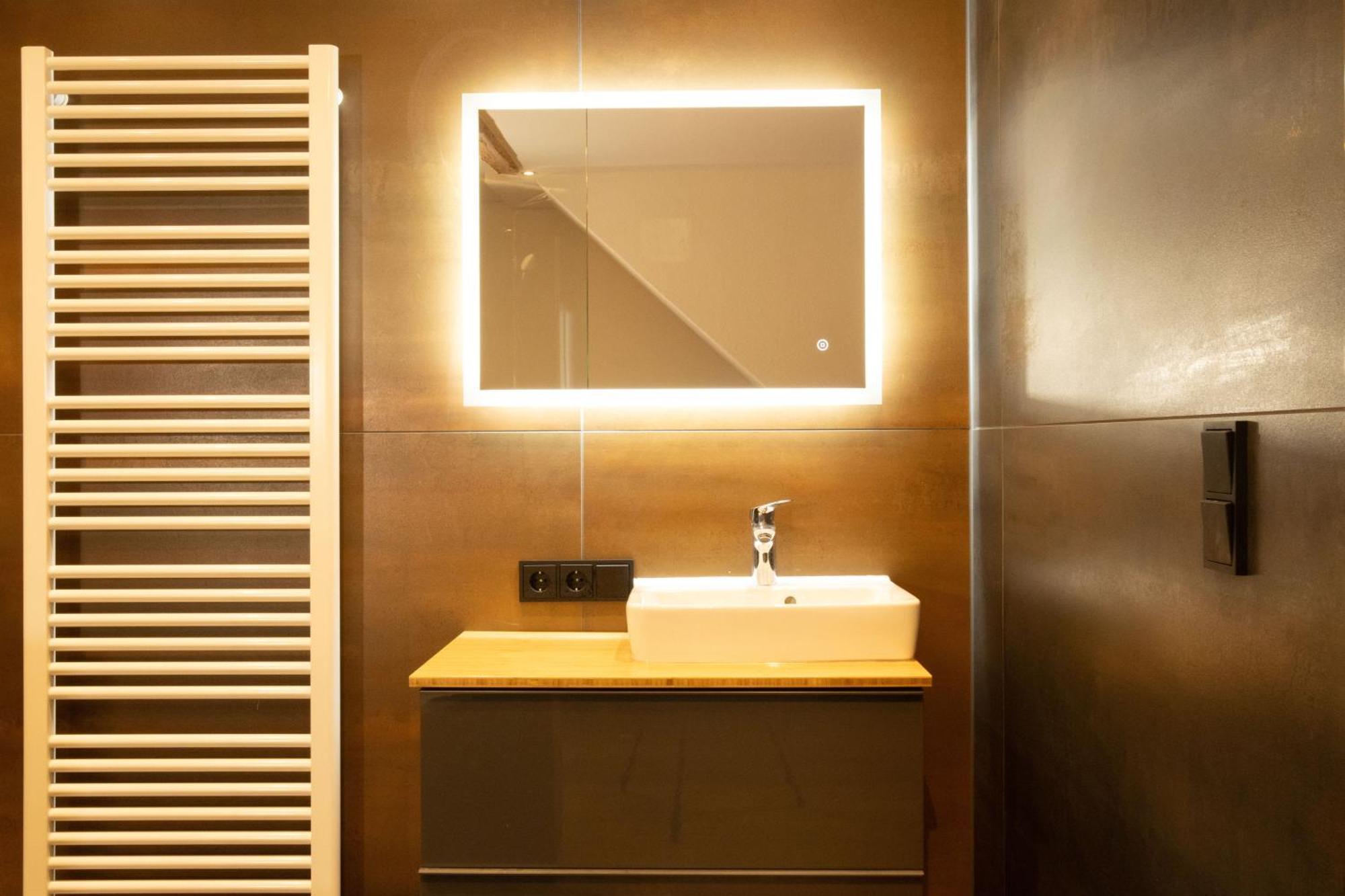 Loft Apartment Mit Grosser Badewanne A Mugeln Екстериор снимка