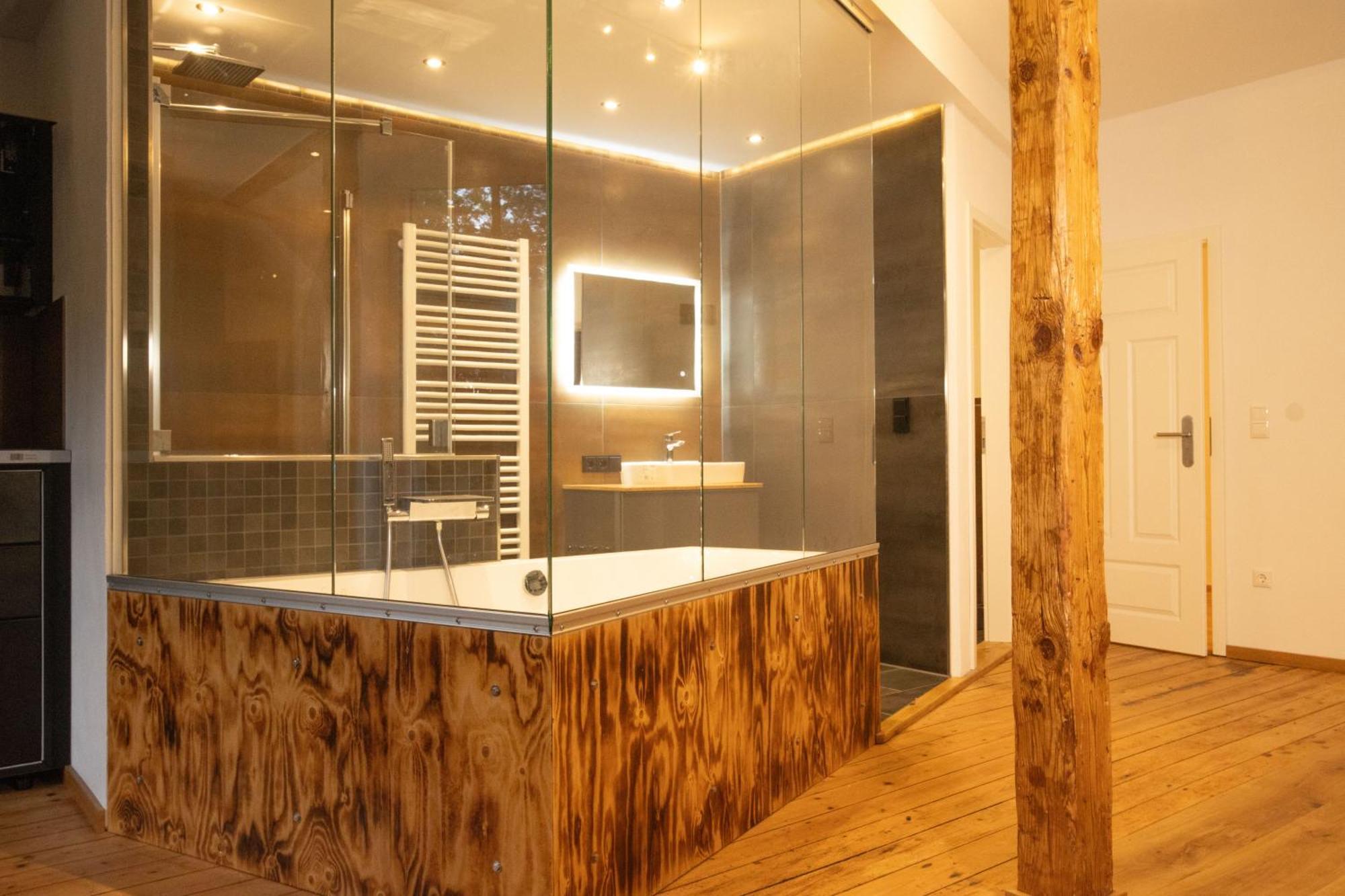 Loft Apartment Mit Grosser Badewanne A Mugeln Екстериор снимка